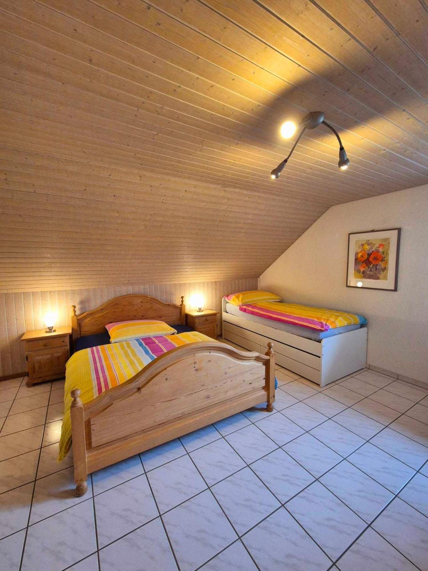 Apartment Simcha Niederwichtrach Экстерьер фото